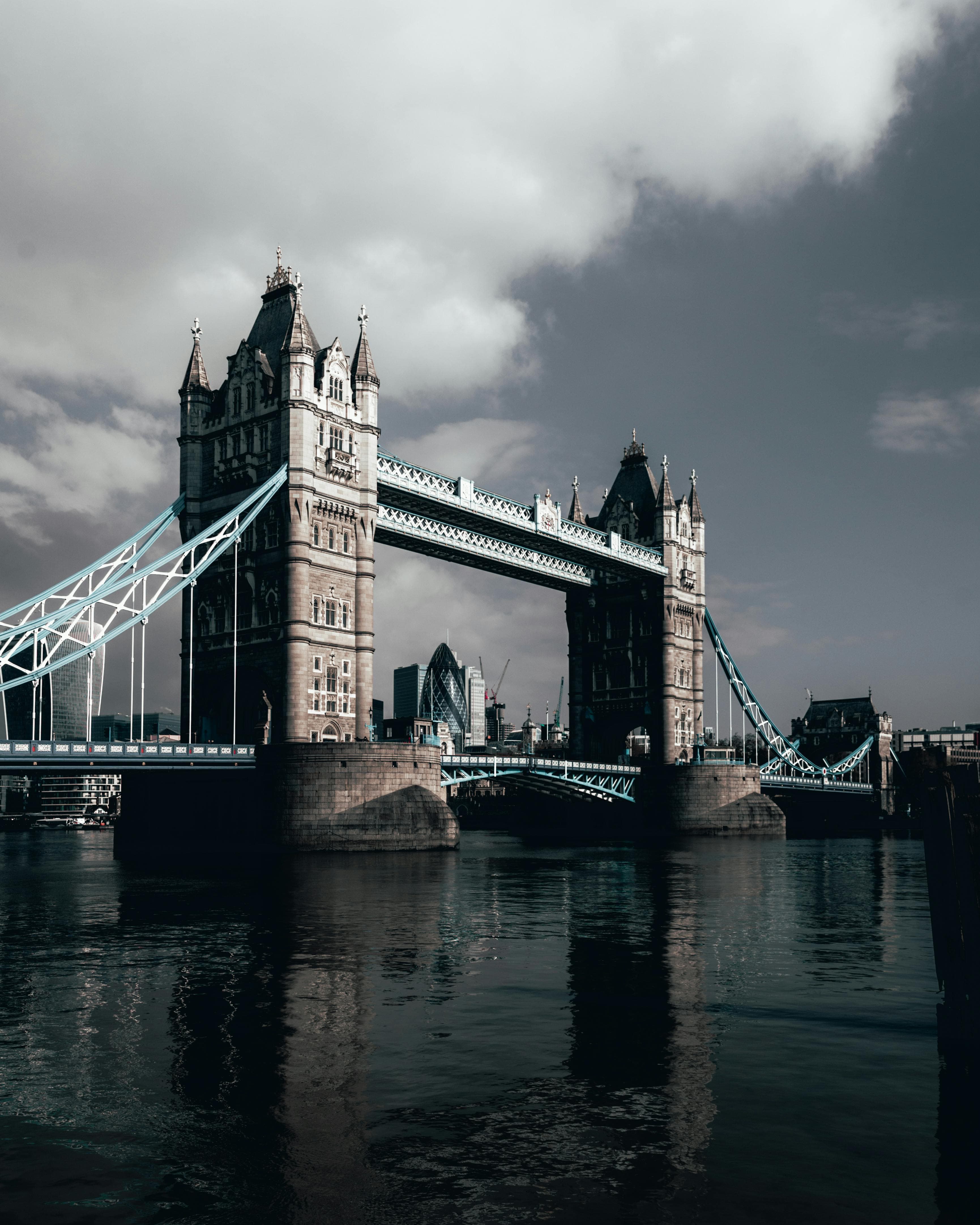UK travel visual